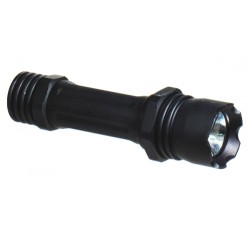 UTG COMBAT TACTICAL FLASHLIGHT 126 LUMENS