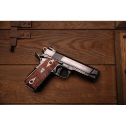 Cabot Gun Gentleman's Carry 1911 Style .45 ACP mancina